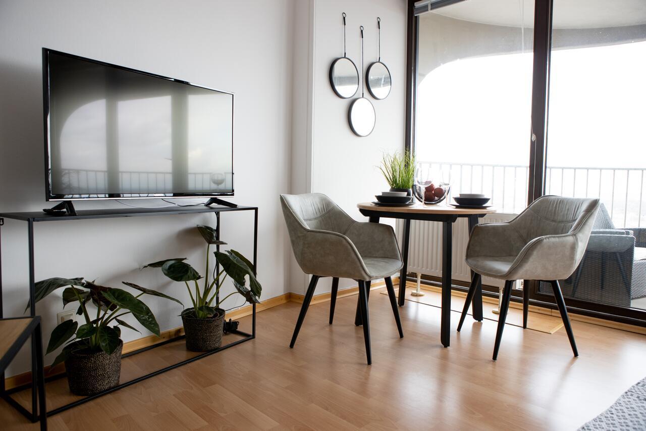 Tolles Apartment Mit Weitblick Ueber Augsburg Exterior foto